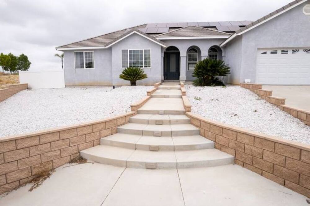 Photo of Outdoor in Perris