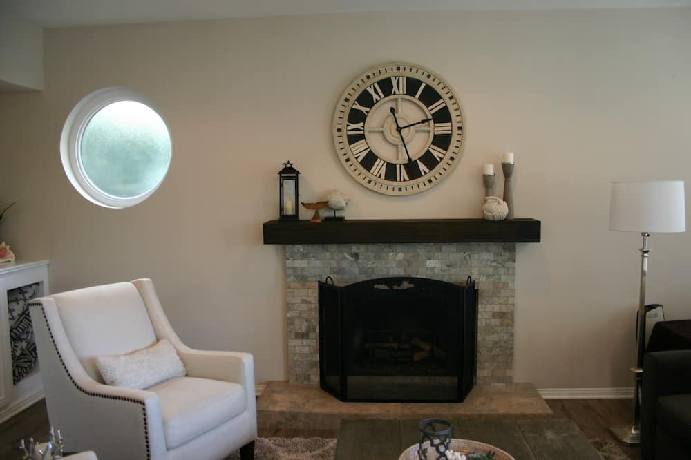 Photo of Livingroom in Coto de Caza