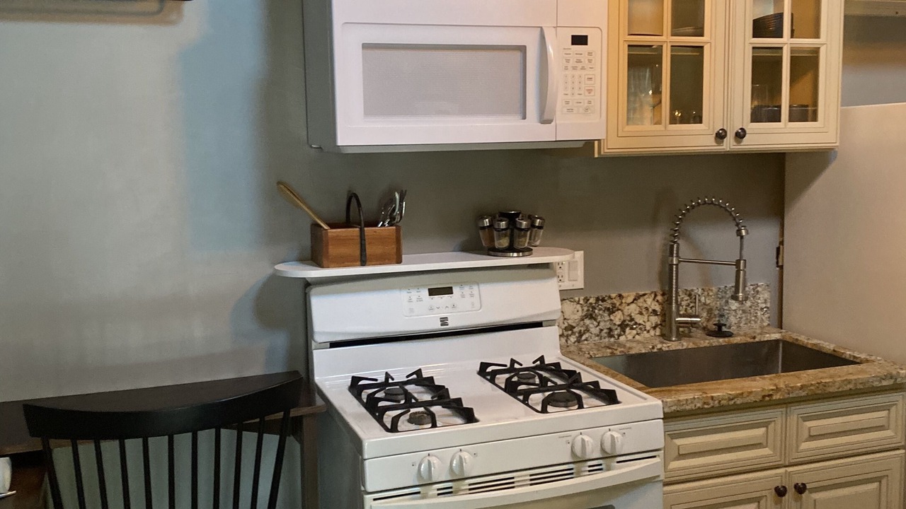 Photo of Kitchen in Altadena