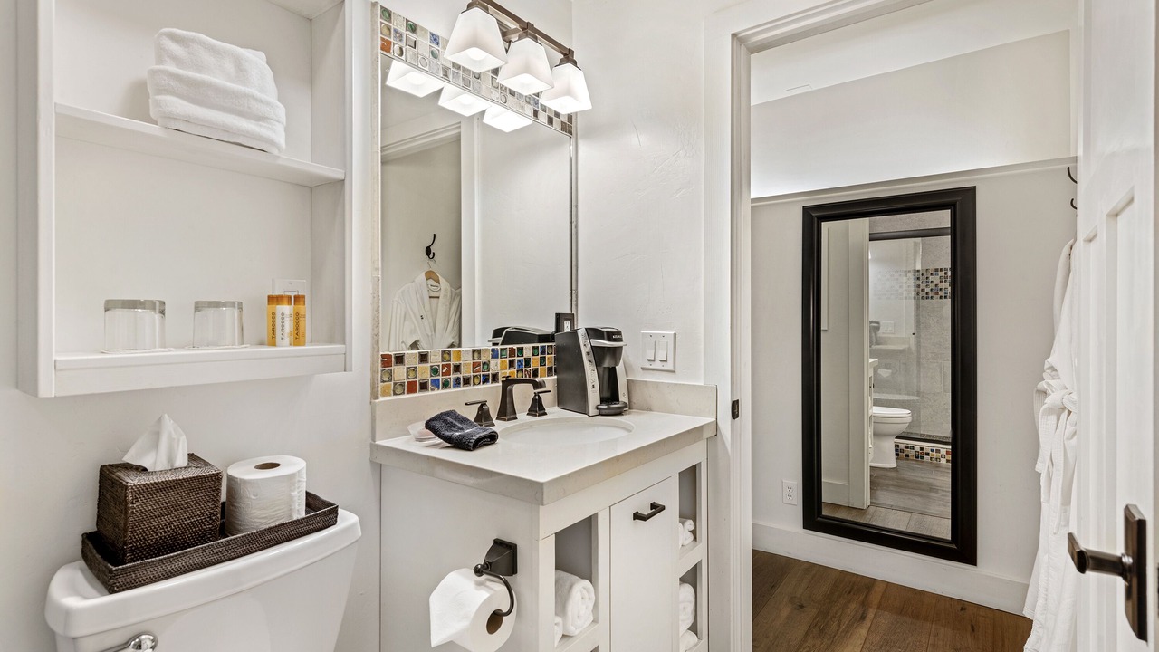 Photo of Bathroom in Idyllwild