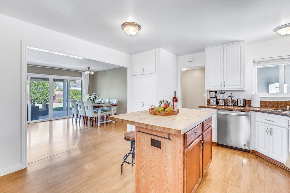 Photo of Kitchen in Santa Clarita
