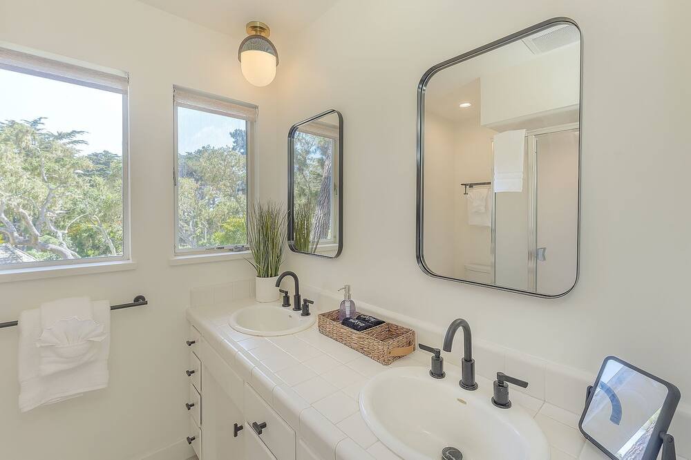 Photo of Bathroom in Pebble Beach
