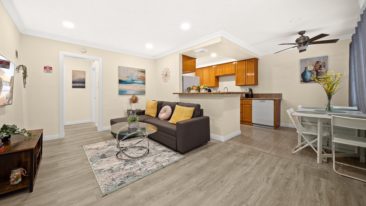 Photo of Livingroom in Alhambra