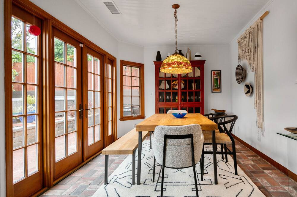 Photo of Livingroom in Roseville - Fleet Ridge