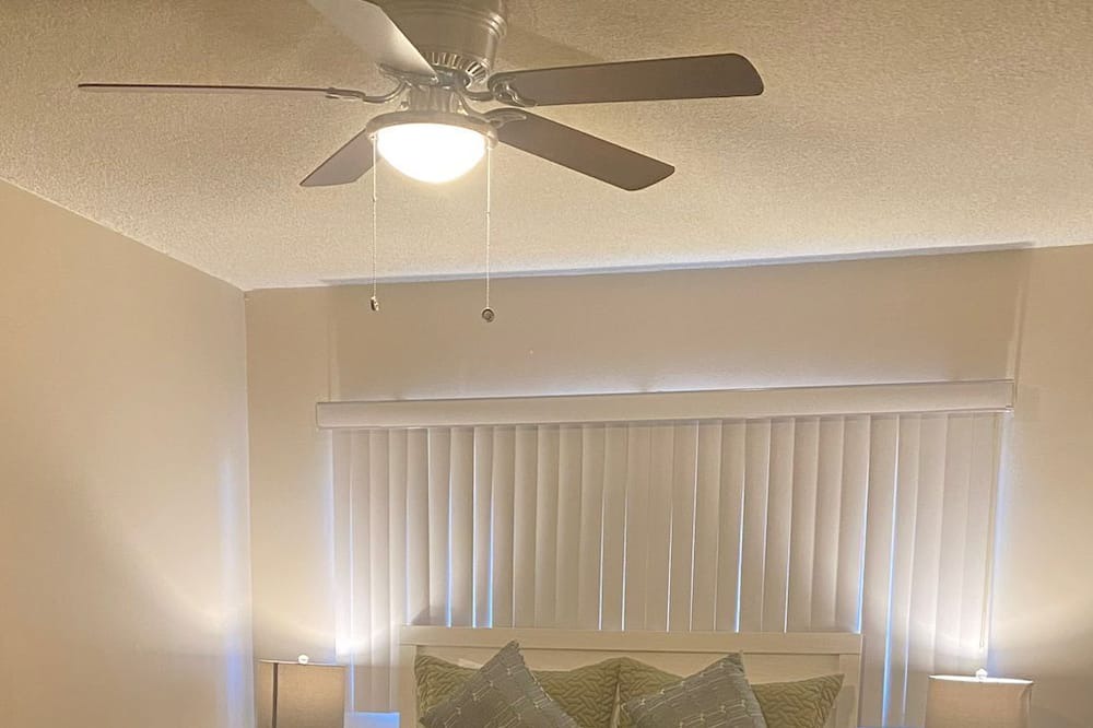 Photo of Bedroom in Downey