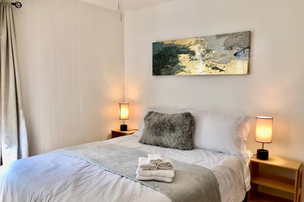 Photo of Bedroom in Ashland