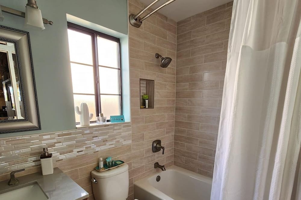 Photo of Bathroom in Ridgecrest
