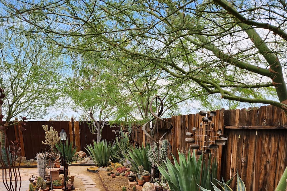 Photo of Outdoor in Ridgecrest
