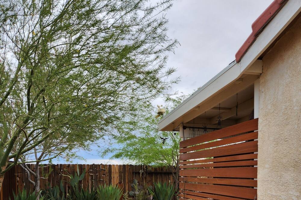 Photo of Patio Balcony in Ridgecrest