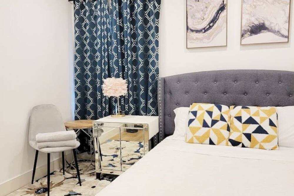Photo of Bedroom in Buena Park