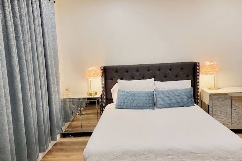 Photo of Bedroom in Buena Park