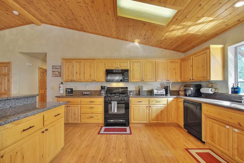 Photo of Others in Eagle Mountain Estates