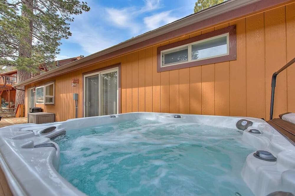 Photo of Outdoor in Eagle Mountain Estates