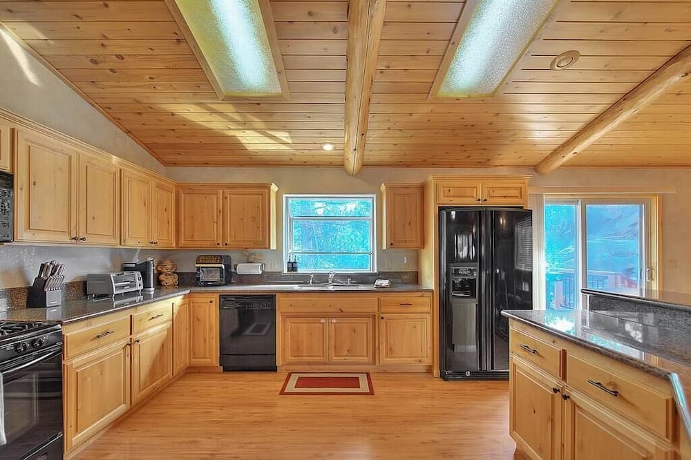 Photo of Others in Eagle Mountain Estates