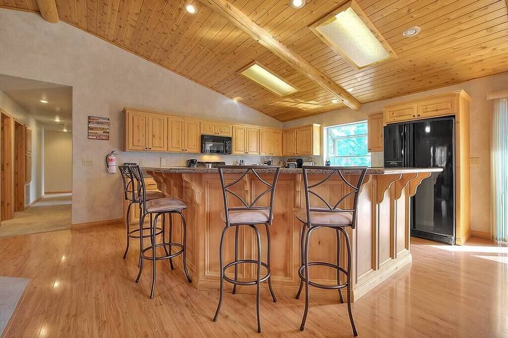 Photo of Others in Eagle Mountain Estates