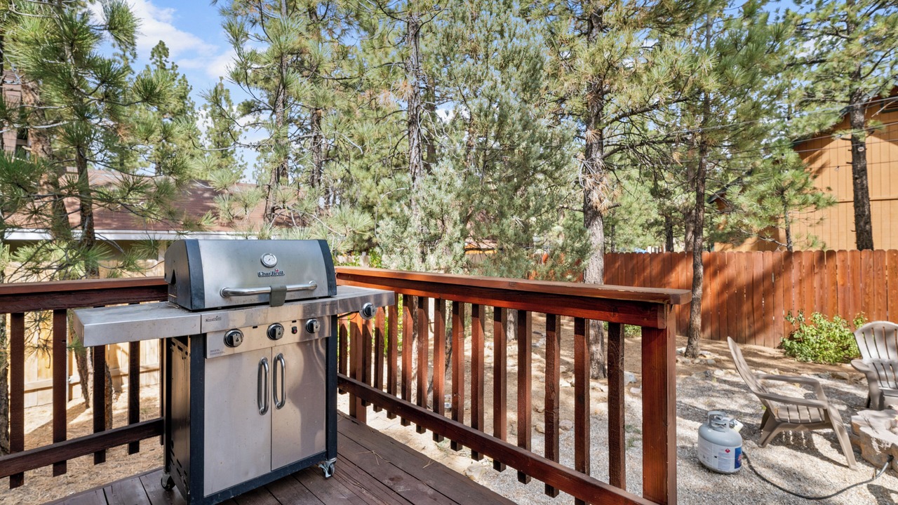 Photo of Outdoor in Woodlands