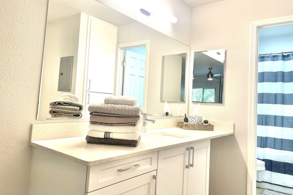 Photo of Bathroom in Marina del Rey