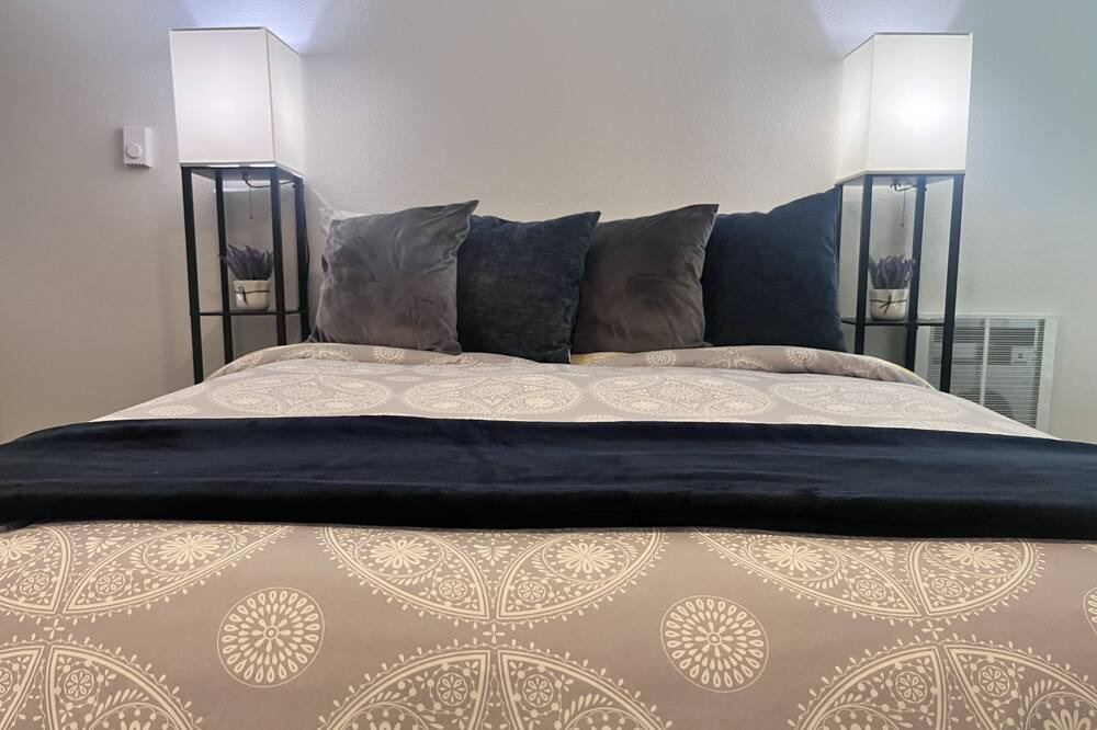 Photo of Bedroom in Marina del Rey