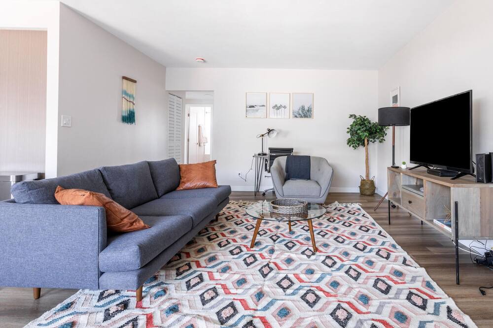 Photo of Livingroom in South Redondo