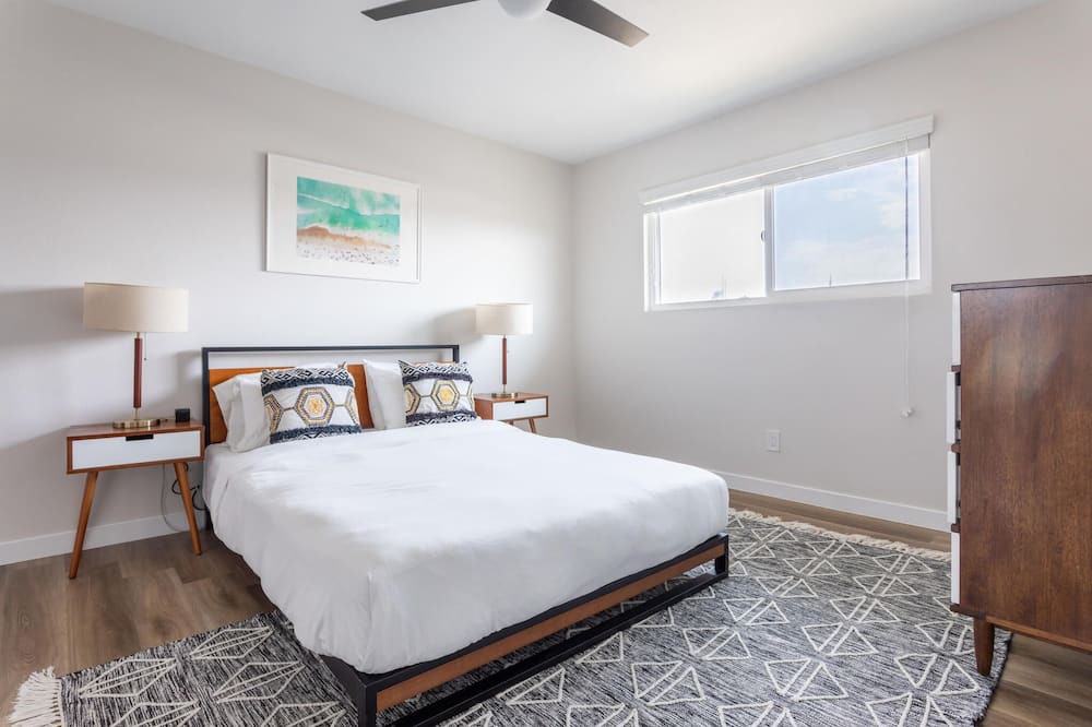 Photo of Bedroom in South Redondo