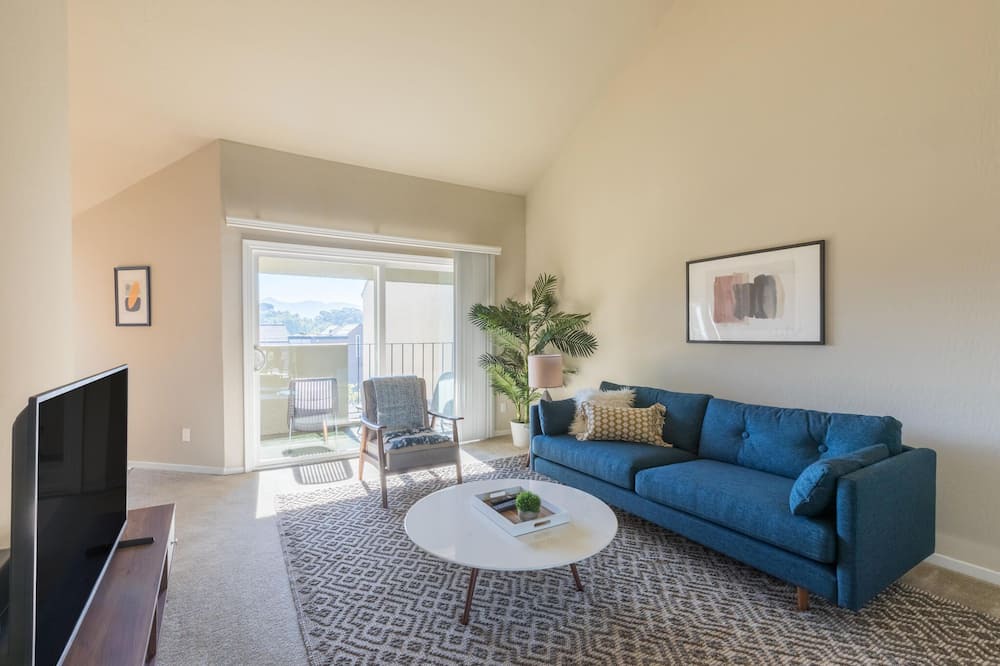 Photo of Livingroom in San Rafael