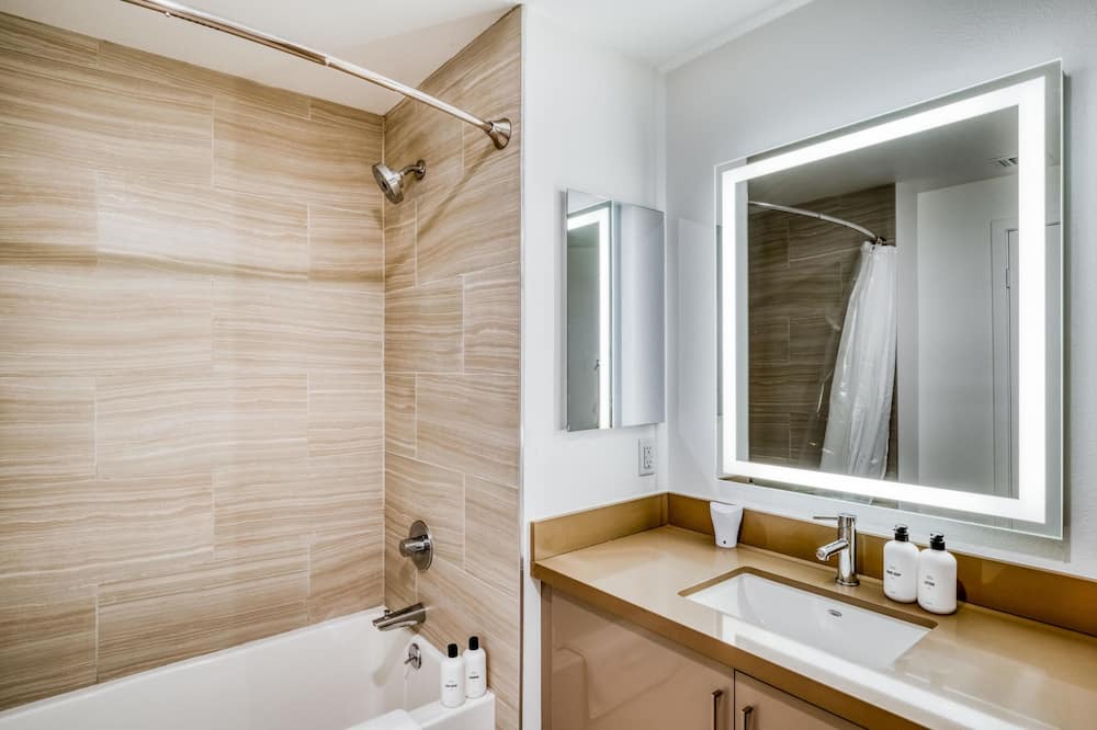Photo of Bathroom in Glendale
