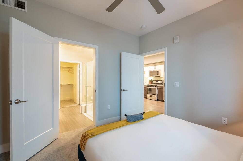Photo of Bedroom in Airport Area