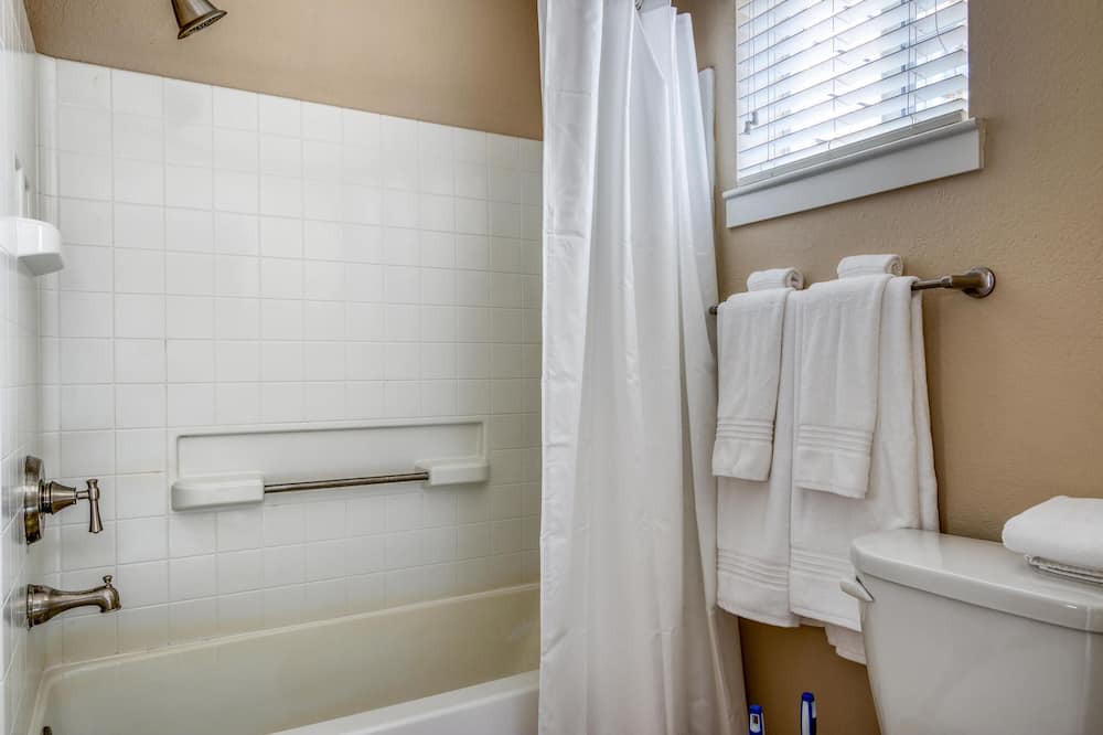 Photo of Bathroom in San Rafael