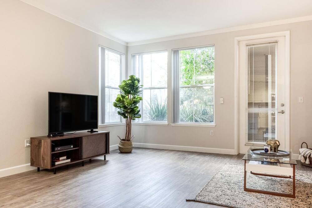 Photo of Livingroom in Foster City