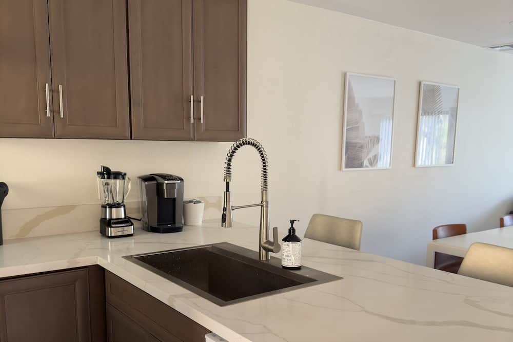 Photo of Kitchen in Anaheim Colony Historic District