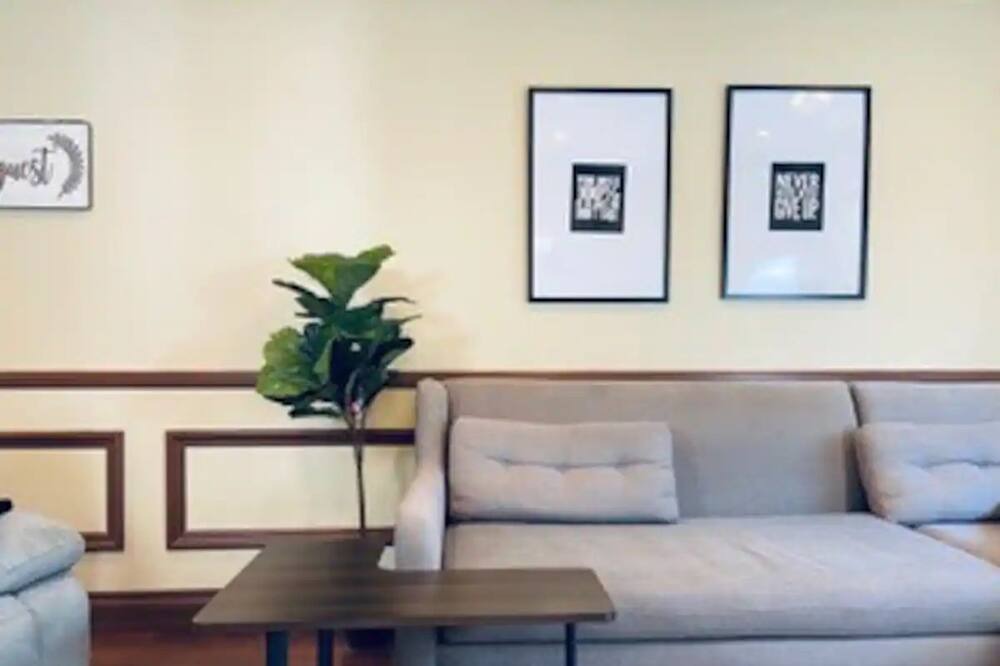 Photo of Livingroom in Rowland Heights