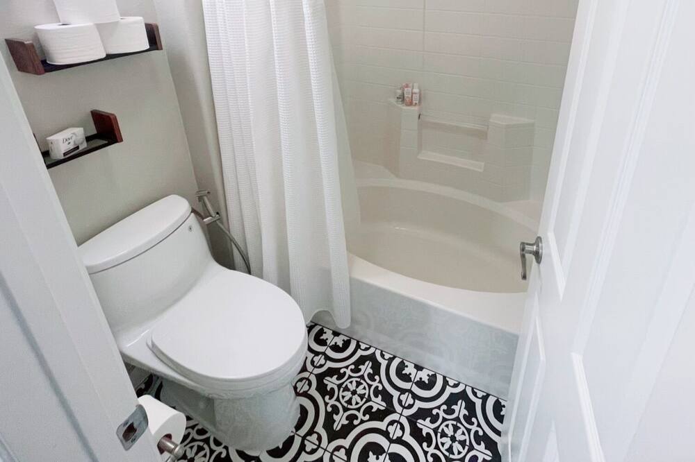 Photo of Bathroom in Rancho Santa Margarita