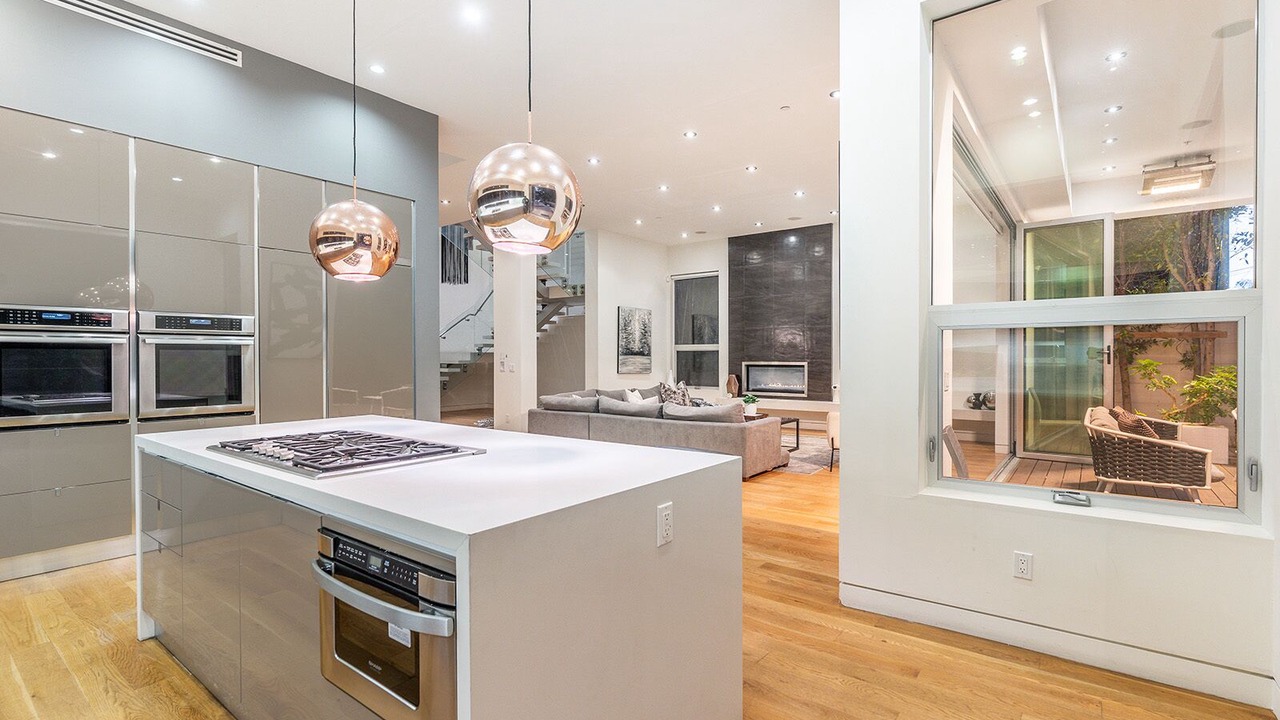 Photo of Kitchen in La Brea