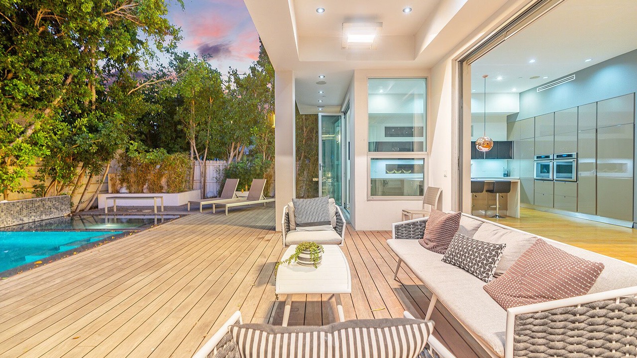 Photo of Outdoor in La Brea
