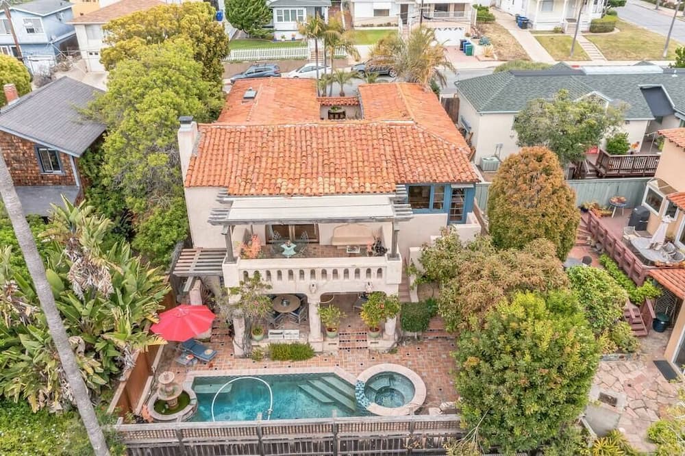 Photo of Outdoor in Mission Hills