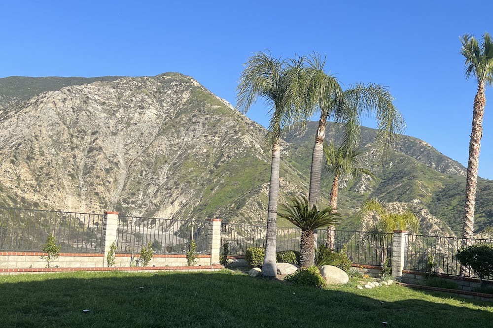 Photo of Outdoor in Sylmar