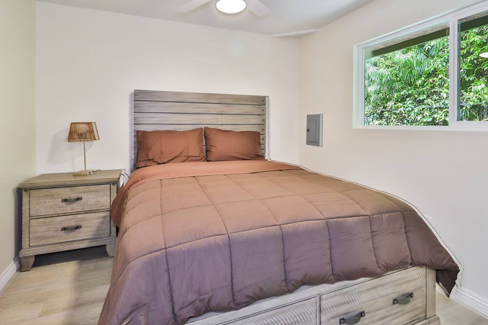 Photo of Bedroom in Simi Valley