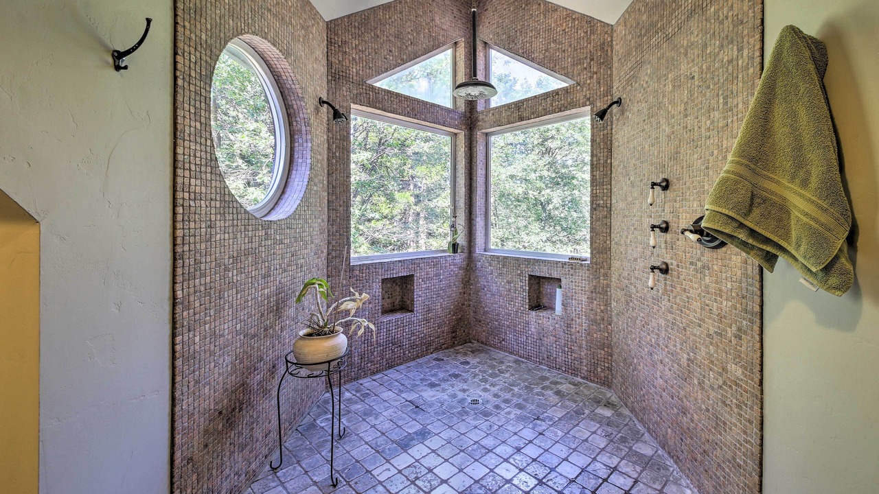 Photo of Others in Lake Arrowhead
