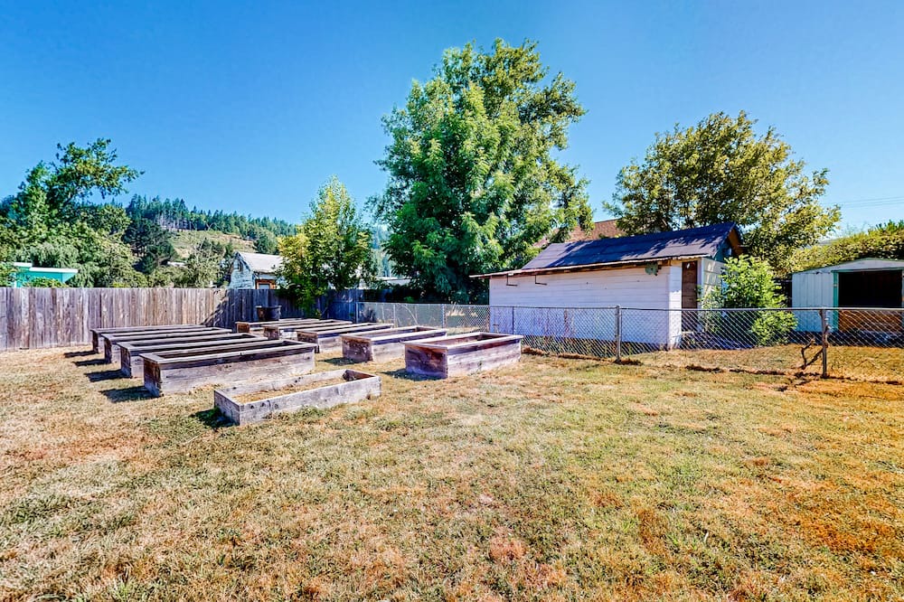 Photo of Outdoor in Blue Lake