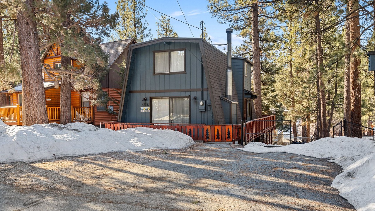 Photo of Outdoor in Moonridge
