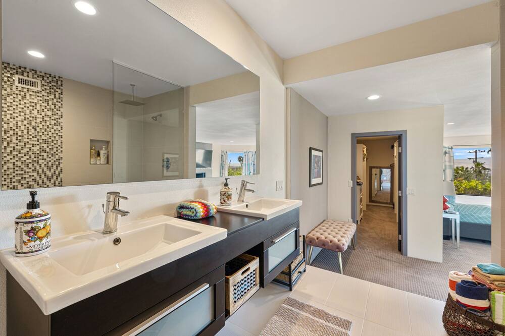 Photo of Bathroom in Little Tuscany