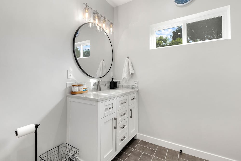 Photo of Bathroom in Northridge