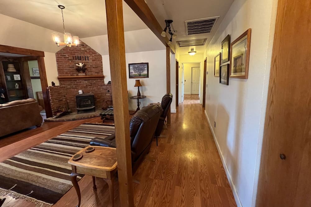Photo of Bedroom in Honcut