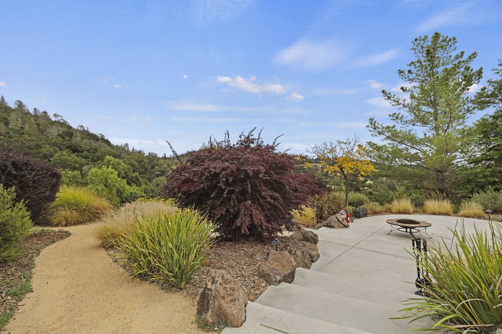 Photo of Outdoor in Cloverdale