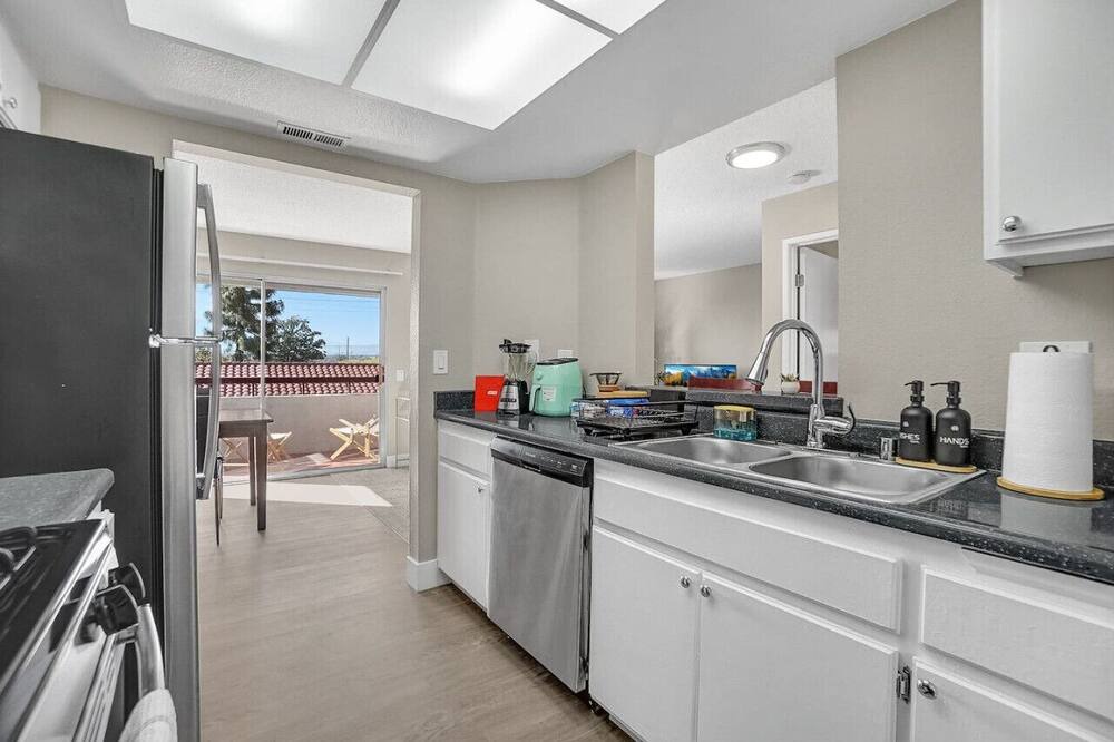 Photo of Kitchen in Colton