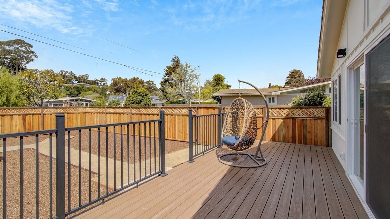 Photo of Patio Balcony in Mission Fields