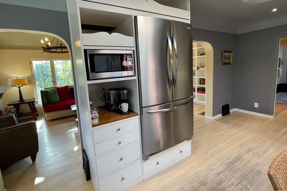 Photo of Kitchen in Lamanda Park