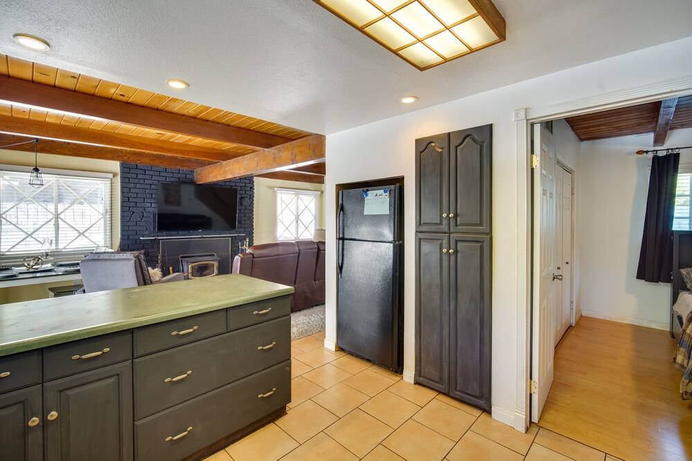 Photo of Kitchen in Running Springs