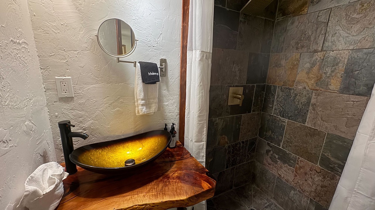 Photo of Bathroom in Boulder Bay