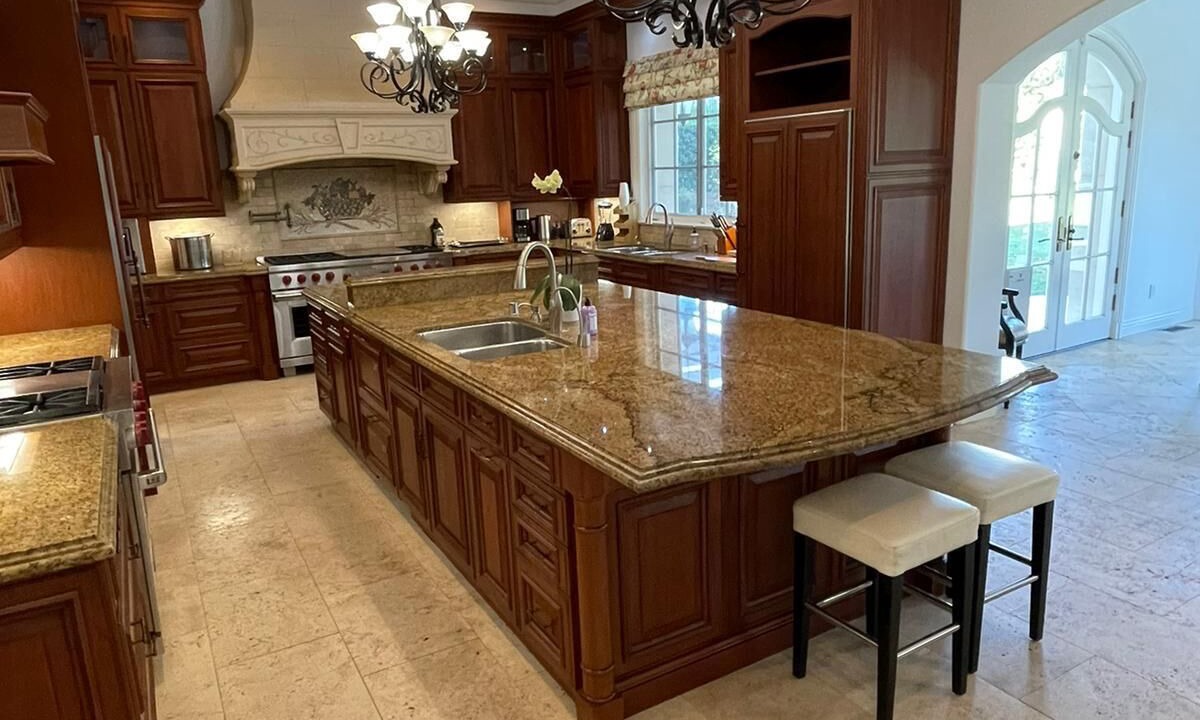 Photo of Kitchen in Valley Village